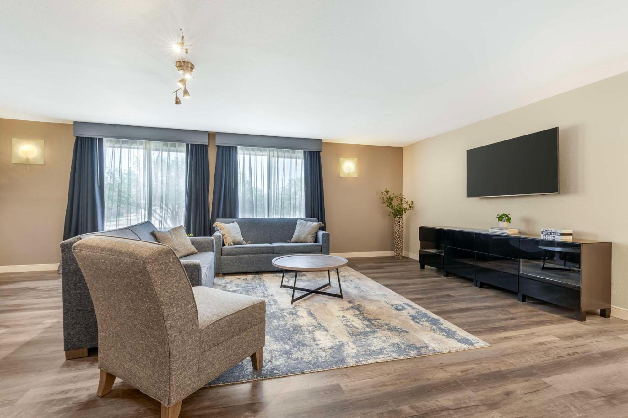 Best Western Plus Lewisville Flower Mound Luaran gambar